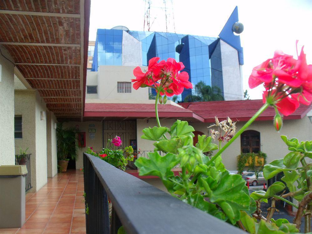 Hotel Villa Del Sol Expo Guadalajara Zewnętrze zdjęcie